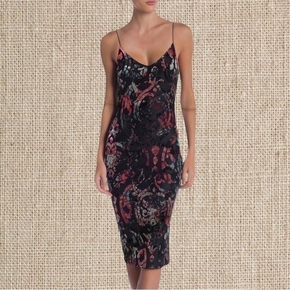 Nordstrom Dresses & Skirts - Bodycon velvet cami midi dress
